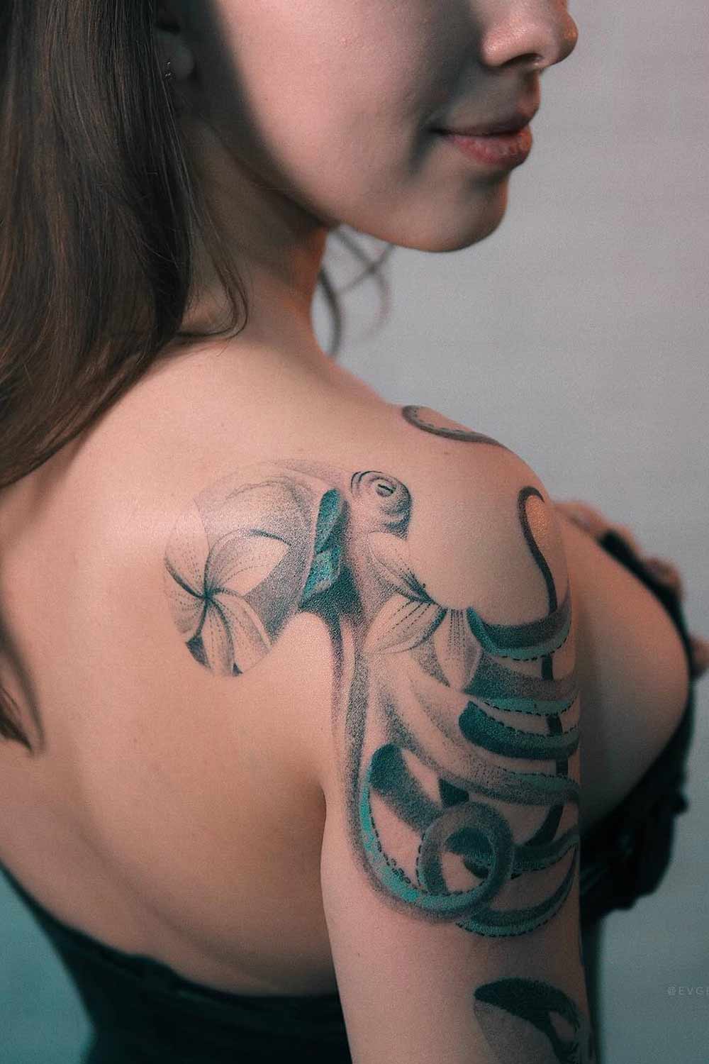 Idéias de tatuagem de polvo para mulheres