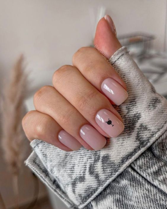 1725816042 393 Pequenos detalhes que voce deve adicionar as suas unhas na