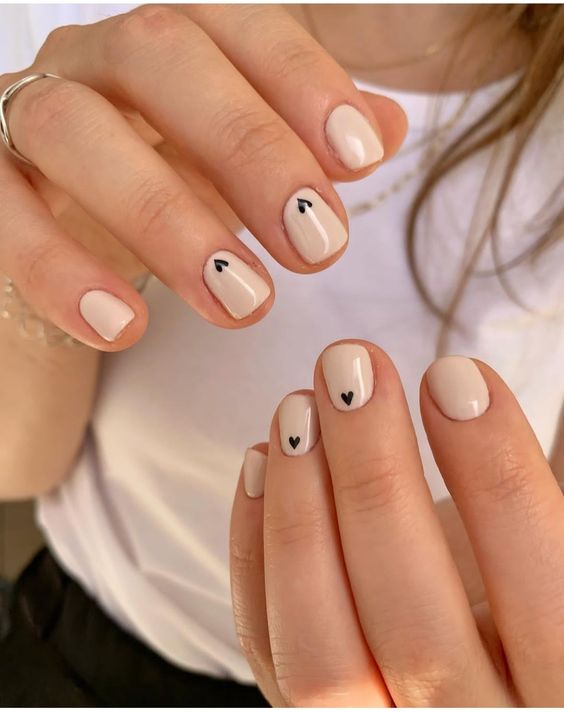 Pequenos detalhes que voce deve adicionar as suas unhas na