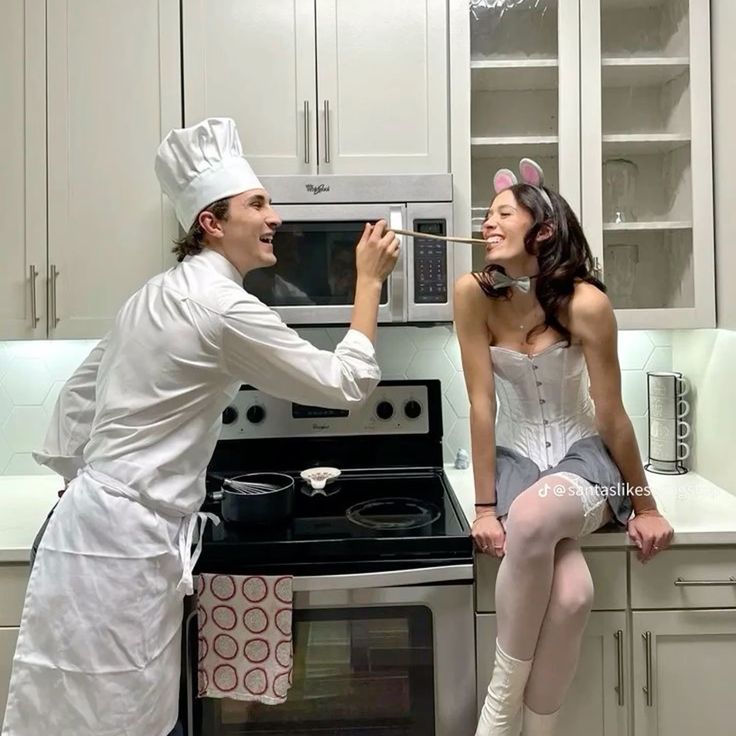1728686453 988 Fantasias de Halloween para os casais mais