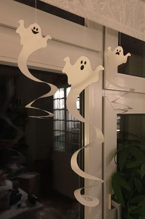 1729012477 115 Decoracoes de Halloween que voce pode fazer com papel