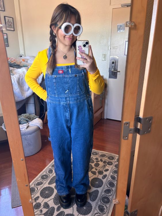 1729915042 284 Fantasias de Halloween que voce pode conseguir com roupas jeans