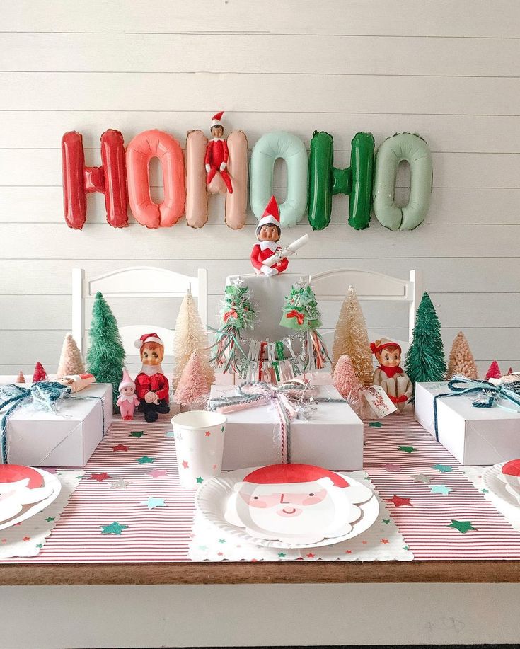 1734244832 116 Ideias para decorar sua ceia de Natal com baloes