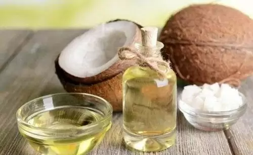 Os usos do oleo de coco para cuidar do seu