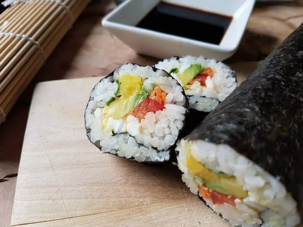 Qual sushi é seguro durante a amamentação?